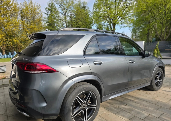 Mercedes-Benz GLE cena 240000 przebieg: 115000, rok produkcji 2020 z Toruń małe 106